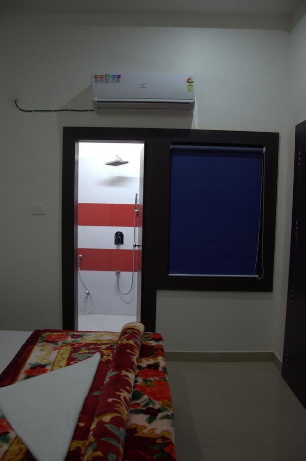 Hotel Mahabir Inn 마투라 외부 사진
